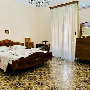 Zu Pippo's Hause Appartamento Aeroporto di Catania Fontana Rossa