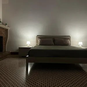 Palazzo Dei Pavoni Appartamento Brindisi